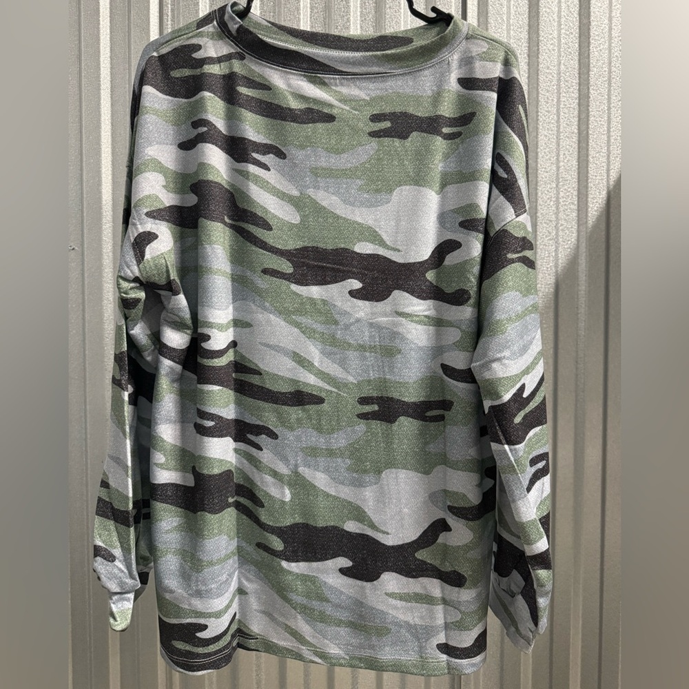 Camo 2 piece lounge pant set XL